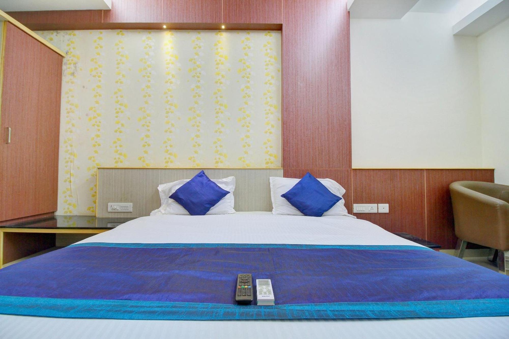 Townhouse Coastal Grand Hotels And Resorts Coimbatore Exteriör bild