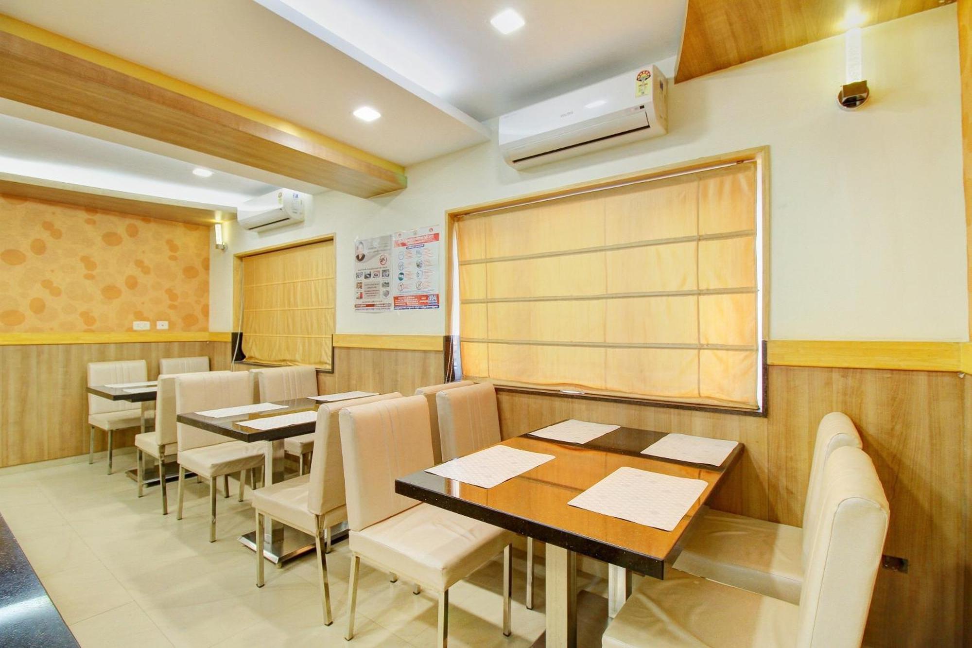 Townhouse Coastal Grand Hotels And Resorts Coimbatore Exteriör bild