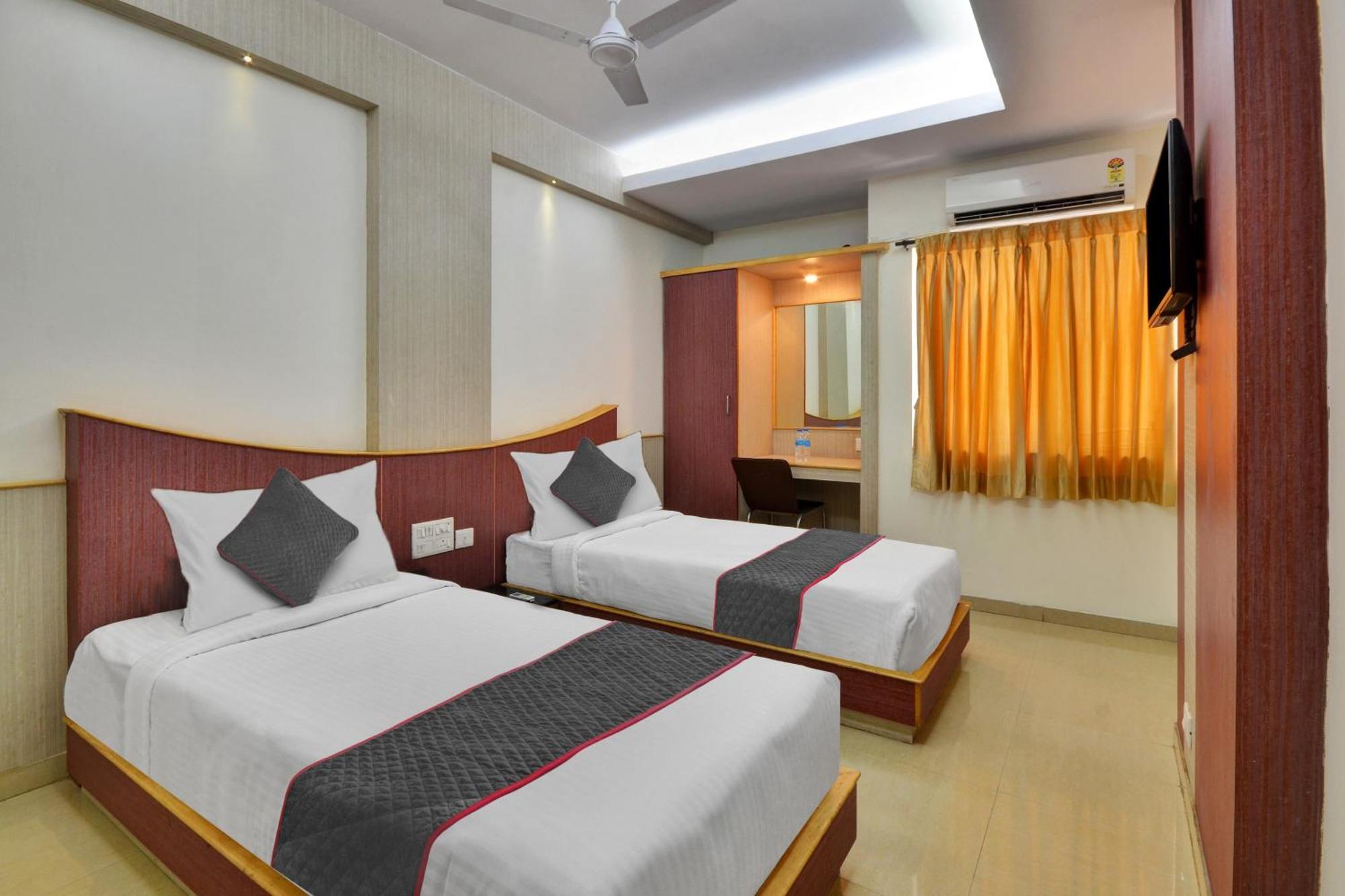 Townhouse Coastal Grand Hotels And Resorts Coimbatore Exteriör bild