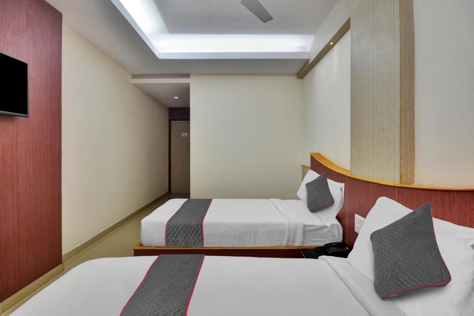Townhouse Coastal Grand Hotels And Resorts Coimbatore Exteriör bild