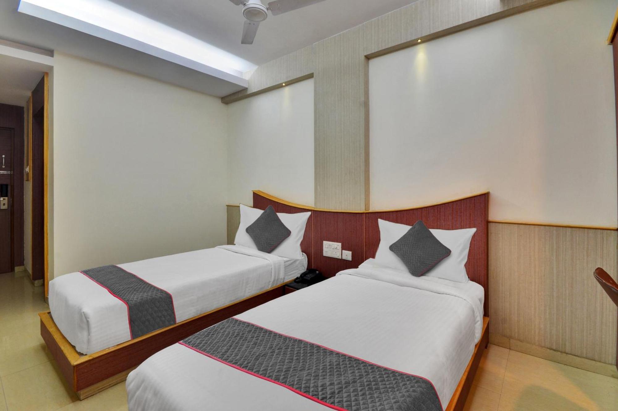 Townhouse Coastal Grand Hotels And Resorts Coimbatore Exteriör bild