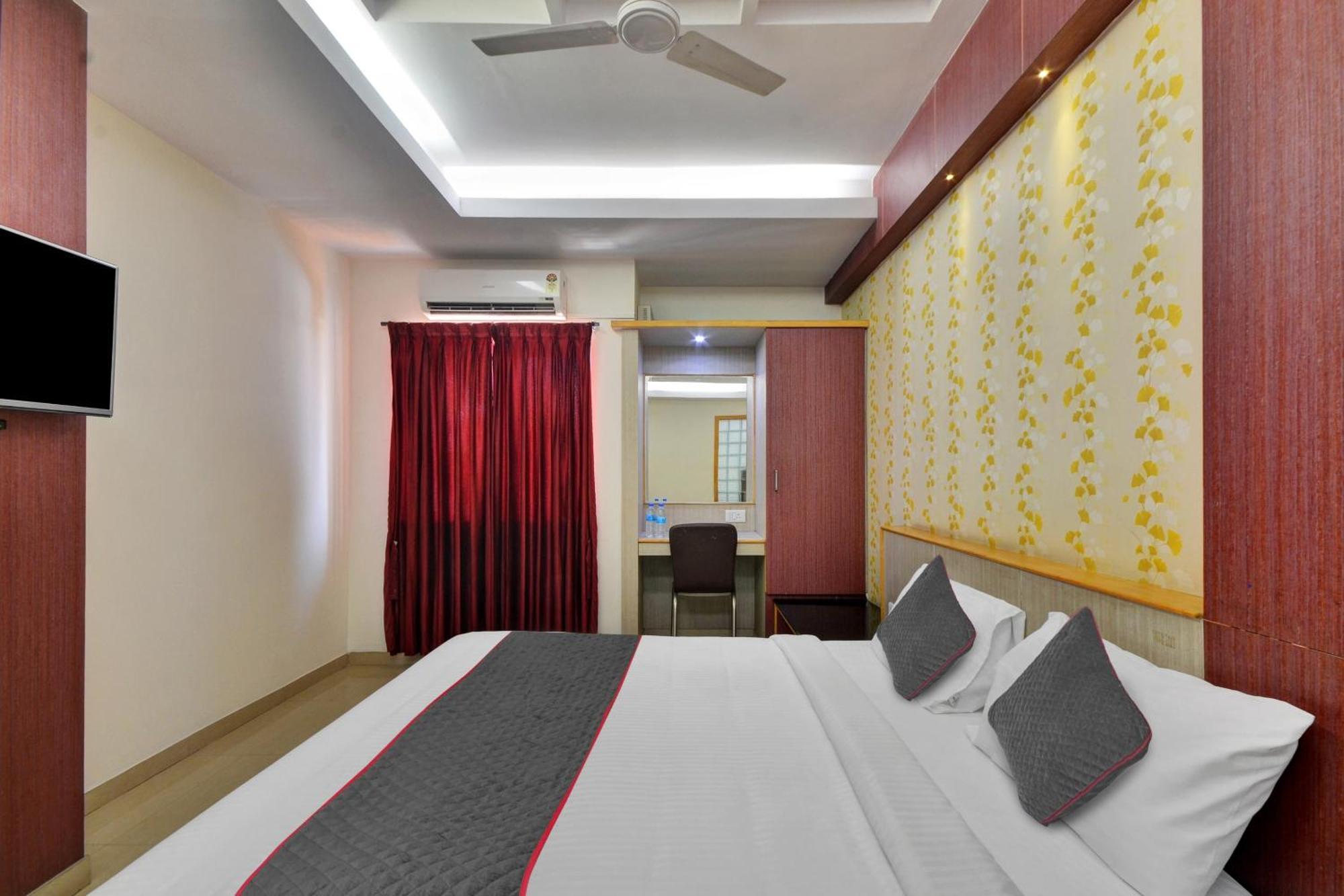 Townhouse Coastal Grand Hotels And Resorts Coimbatore Exteriör bild
