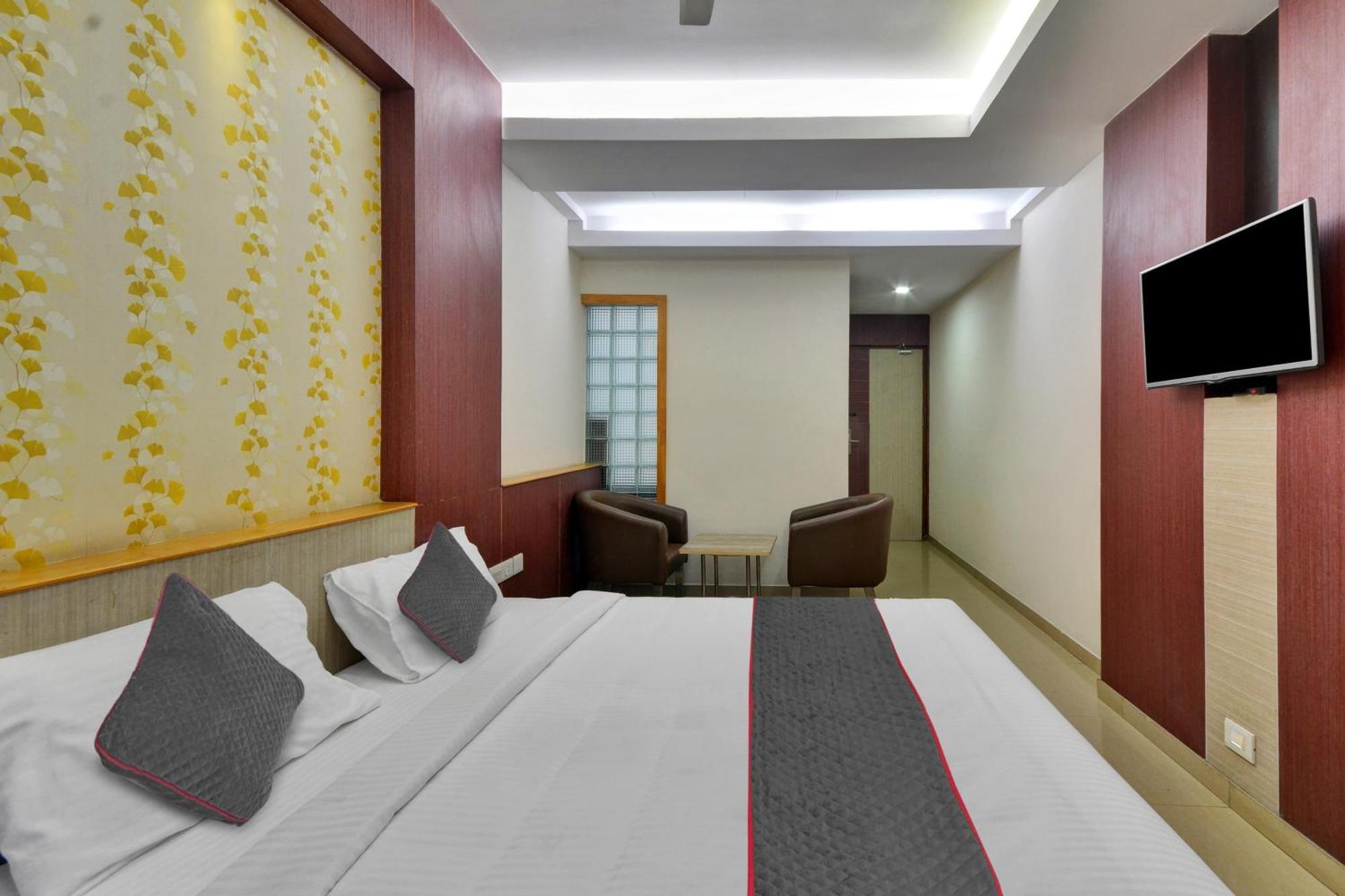 Townhouse Coastal Grand Hotels And Resorts Coimbatore Exteriör bild