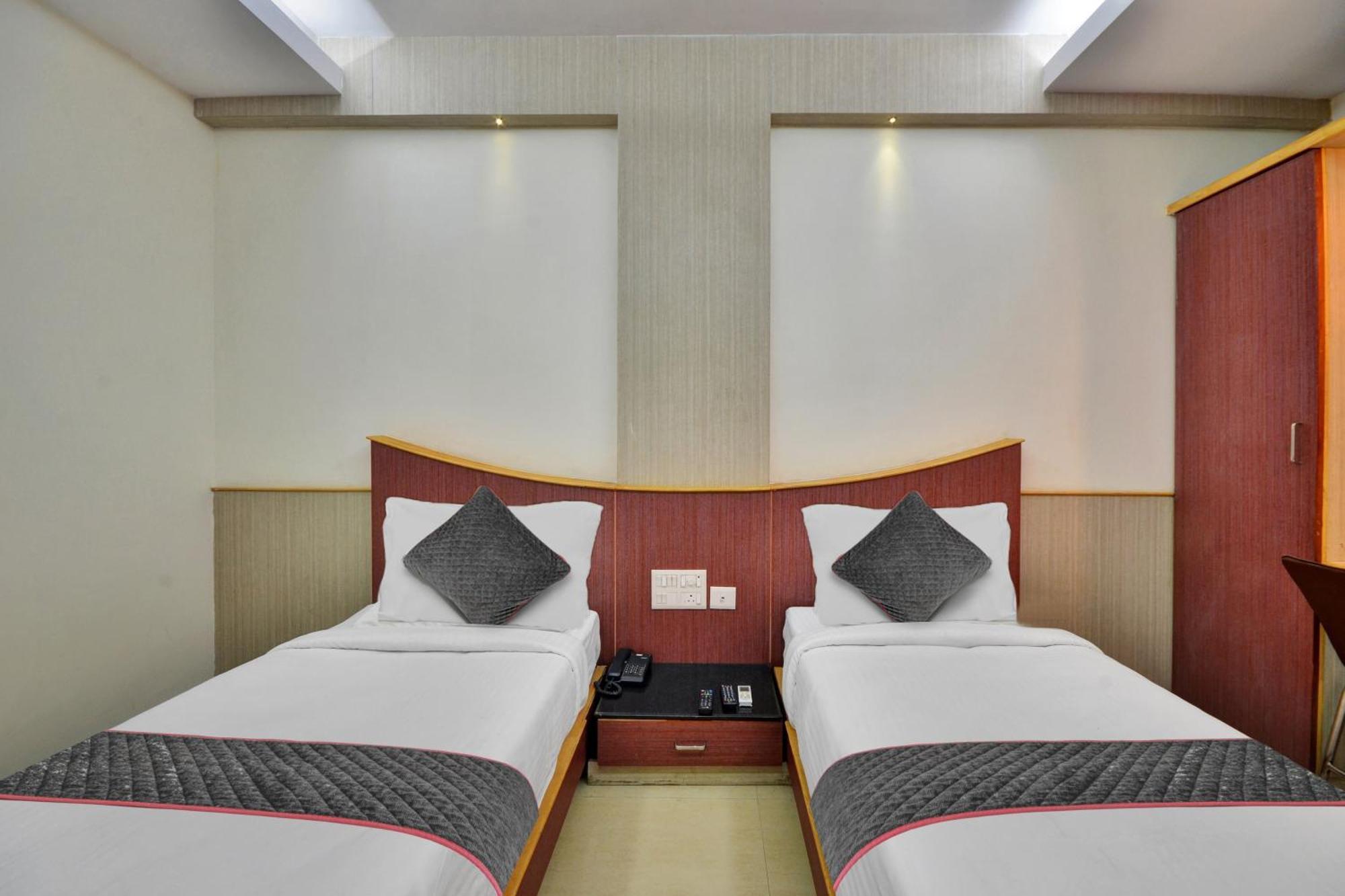 Townhouse Coastal Grand Hotels And Resorts Coimbatore Exteriör bild